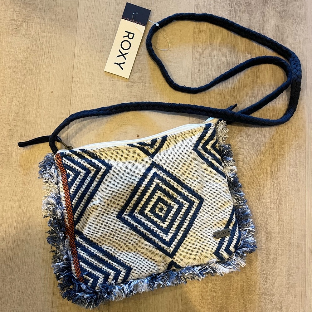 Roxy Crossbody